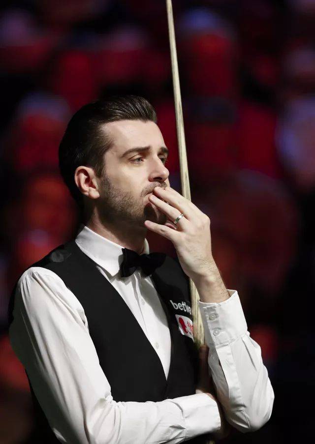 场上绽放光 场上绽放光