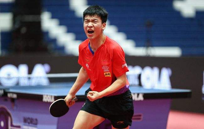 詹姆斯的战 詹姆斯的战